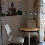 아파트 Geschmackvolles Am Donauradweg